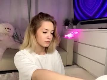 sue_star on Chaturbate