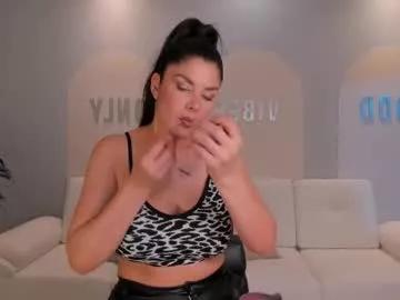 sunnyrivers_ on Chaturbate 