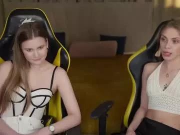 Freechat sweetdesiree_ on Chaturbate