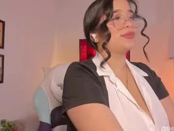 tati_reyes on Chaturbate 