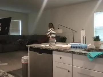 texas_blonde — CrazyTicket: Show in progress. Voyuer chill cleaning/cooking nude show, flash requests when you come in , FREE VIDS just ask how, 85 tkn flashes, looking for anyone that has land to hunt in TX :D . Ti