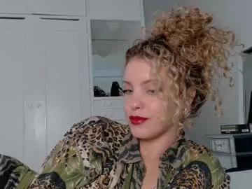 theislandgirl on Chaturbate