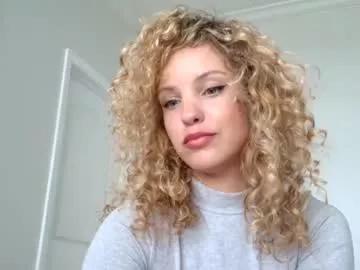 theislandgirl on Chaturbate