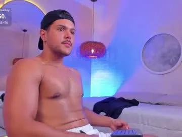 Freechat thiago_mercer on Chaturbate