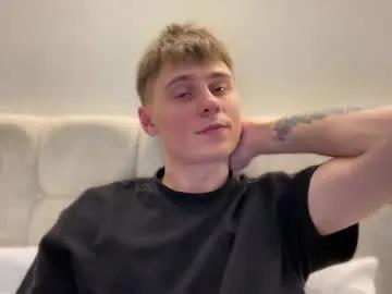 Freechat tyler_garrner on Chaturbate
