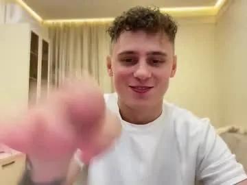 Freechat tyler_garrner on Chaturbate