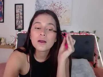 Freechat valentini_villa on Chaturbate