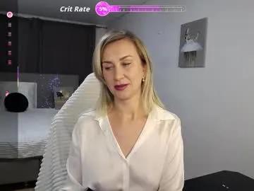 vanessakleiner — #natural #blonde #mature #longlegs #bigass