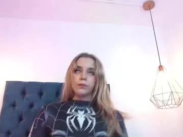 Freechat violetarainn on Chaturbate