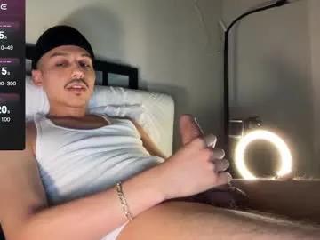 Freechat xmomentumx on Chaturbate