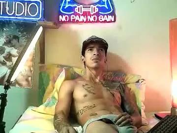 yeisoncastellanos1999 — Very strong guy, I'm active and pasive with a big cock and ass, I want to play with you and fulfill all your fantasies, you won't regret it. #gay #new #strong #muscle #bigcock