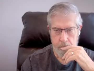 Freechat yougogirl_3 on Chaturbate