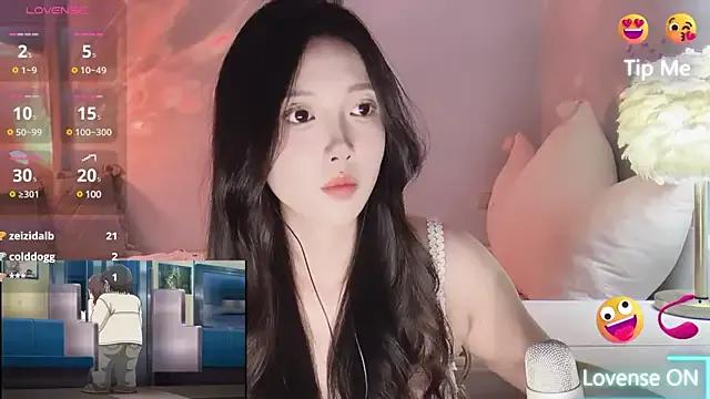 Freechat -Tilana- on StripChat