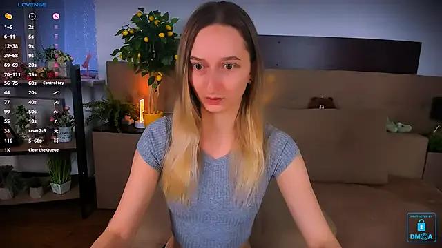 _Ri_na_ — Completely naked