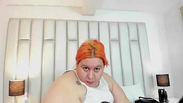 aandreaperez — oil + shake my ass + spank