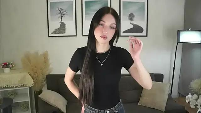 AdellaMacht — make my shorts lower