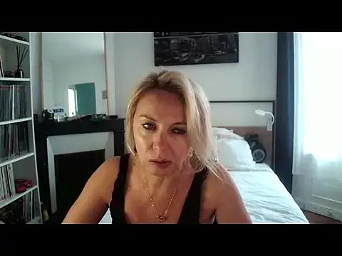 Private ADreamLady on StripChat