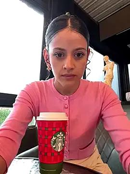 alana15 — MAKE ME WET