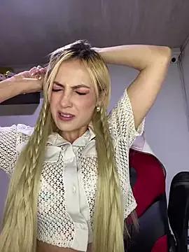 Freechat alicev_kitty on StripChat