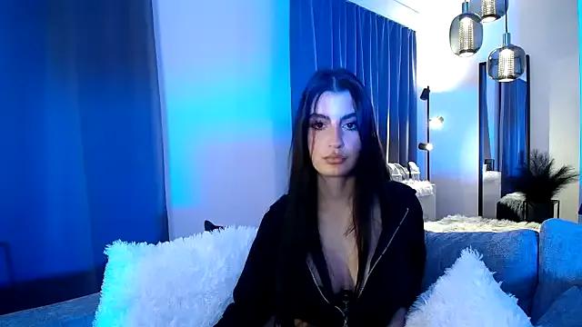 AmayaMorena — LET'S START THE WEEKEND RIGHT 