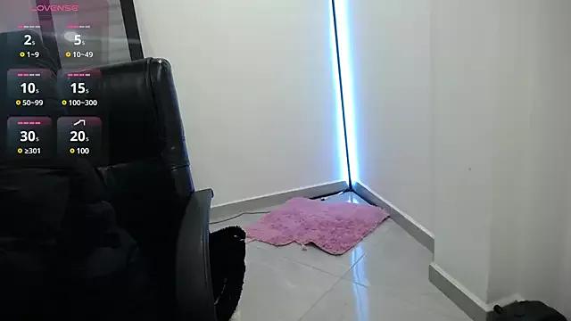 Freechat ANASTASIA_DOLL8 on StripChat