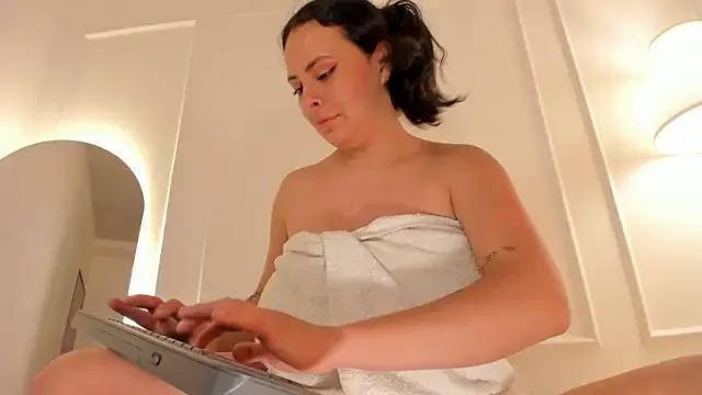 Freechat angelica_cross_ on StripChat