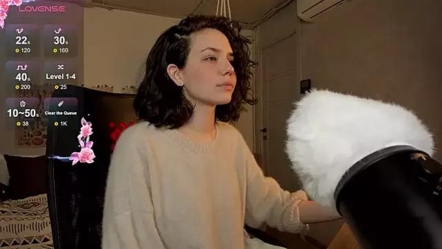 Freechat AngellaRoss on StripChat