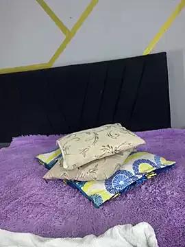 Private angellicaa_ on StripChat