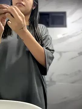 Freechat Arilw on StripChat