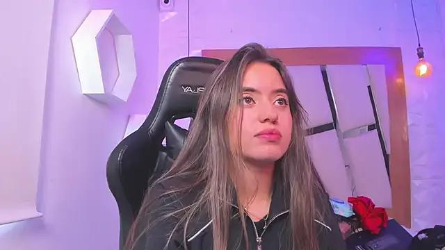 Freechat ary_cooper_ on StripChat