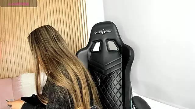 Freechat ary_cooper_ on StripChat