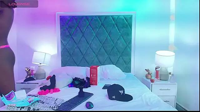 Asha_zuri_and_adam on StripChat 