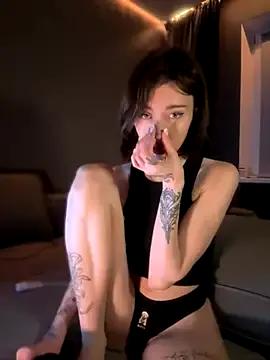 Bastet — show my breast