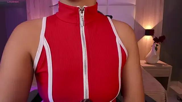 bella1207 on StripChat 