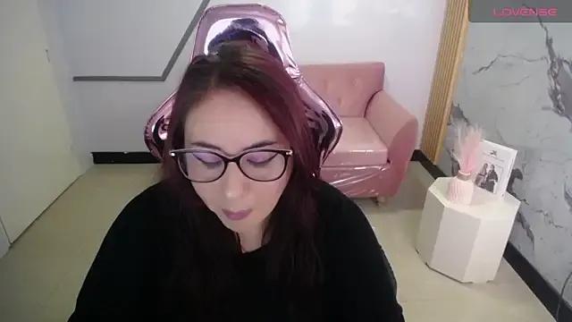 bellatrix_ch on StripChat 