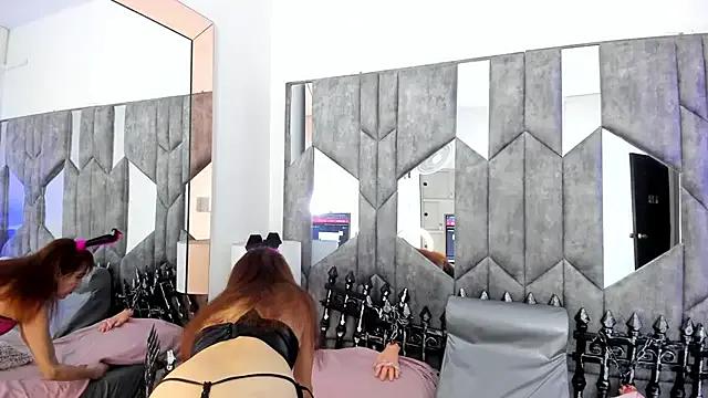 Freechat BestLadyMature on StripChat