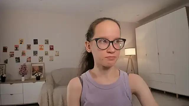 BettyBrowni on StripChat 