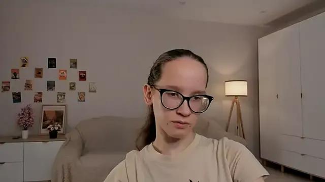 BettyBrowni on StripChat 