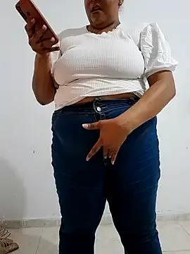 Freechat BiancaFollerach on StripChat