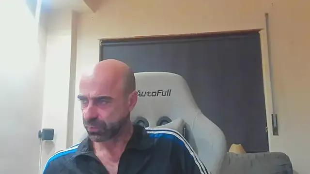 Freechat Bicopflirt on StripChat