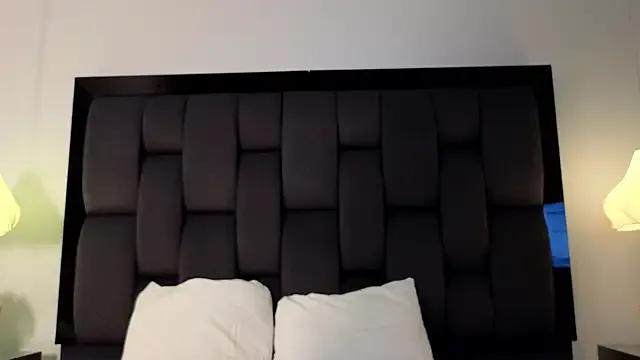 Freechat Calipso_Parisi on StripChat