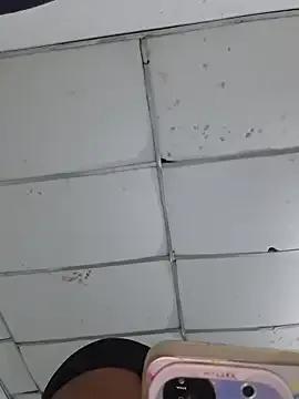 camila_rogue — Fingers + saliva in the pussy