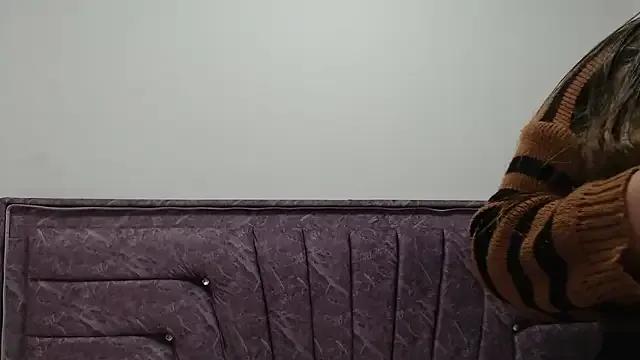 CandyMoonxoxo — Two fingers in my ass + plug