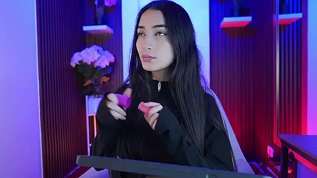 Freechat CattleyaScaly on StripChat