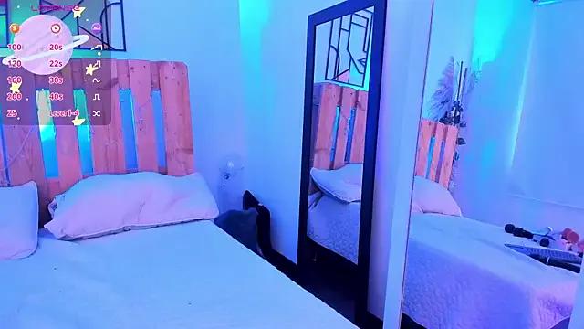 Freechat coral_jonesss on StripChat