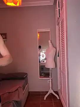 Freechat Crystal_________ on StripChat