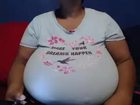 Freechat CUTEFIRMMELONSS on StripChat