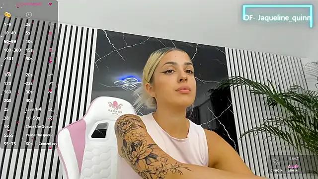 Freechat daisyblushh on StripChat