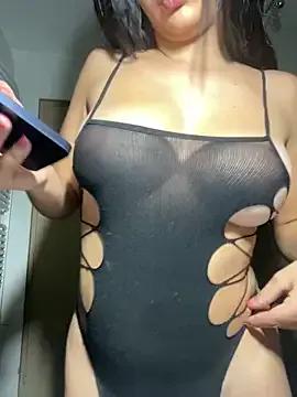 dasilva_elsa21 on StripChat