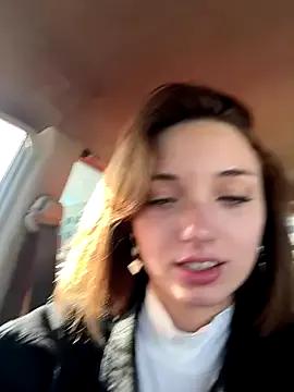 DollyTall on StripChat 